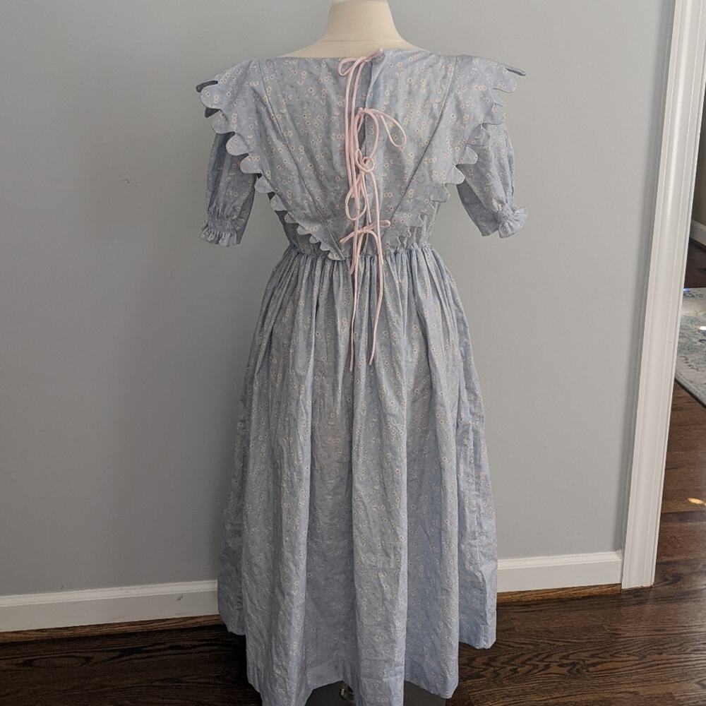 Dondolo Women's Puff Smocked Embroidered Dress Medium Cottagecore - Picture 10 of 11